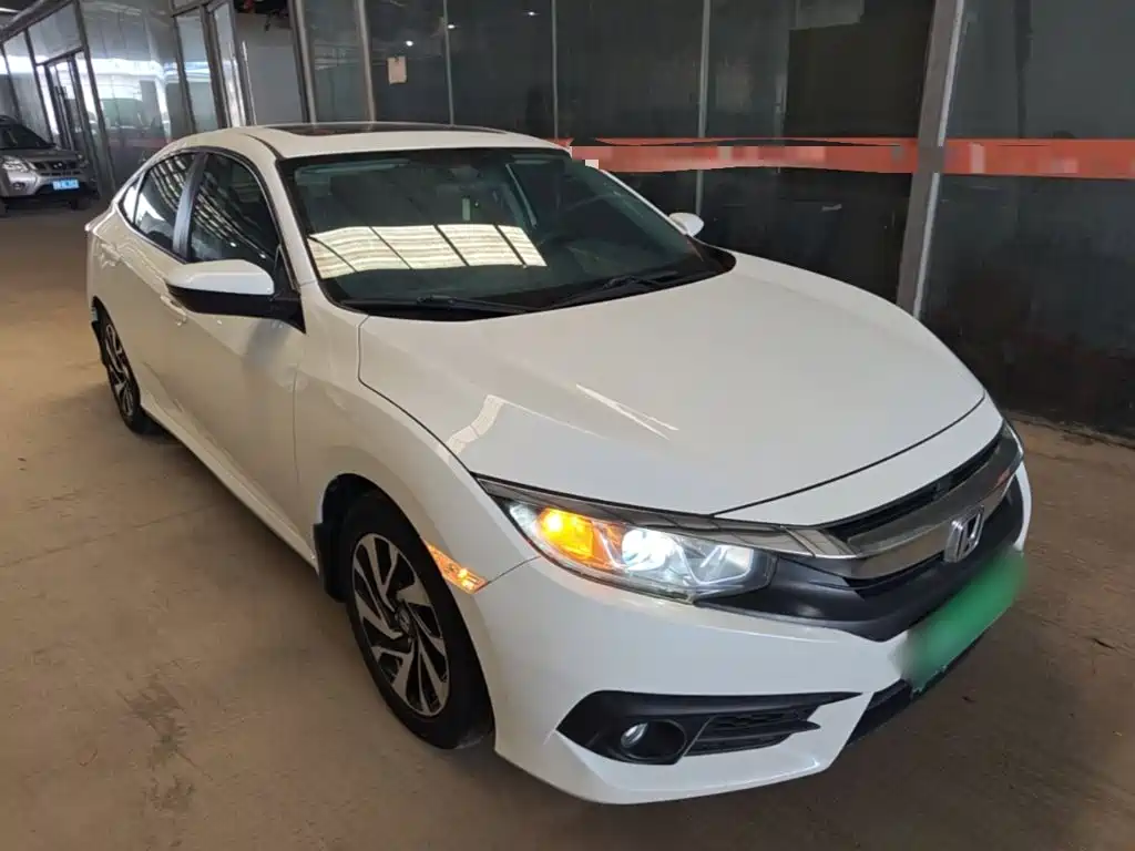 Honda Civic — фото 4