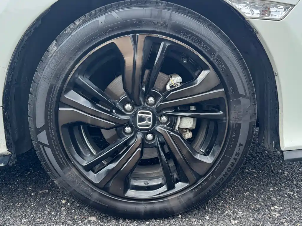 Honda Civic — фото 15