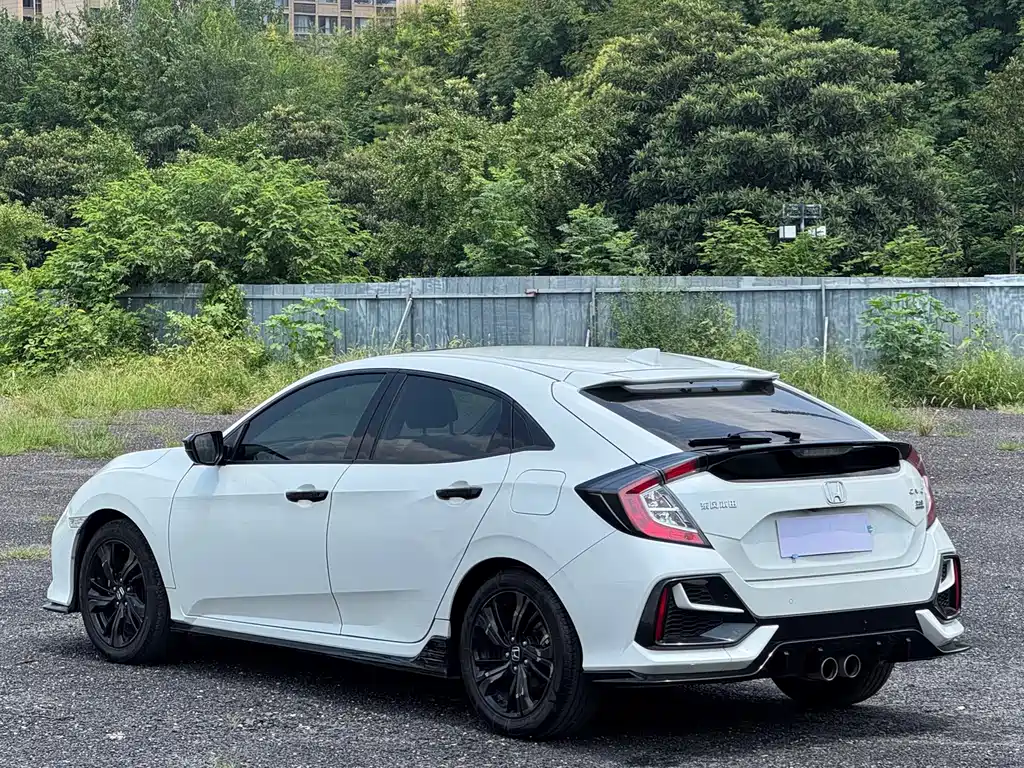 Honda Civic — фото 7