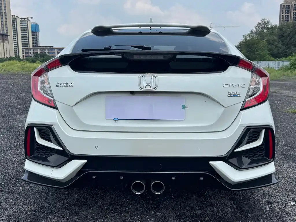 Honda Civic — фото 10