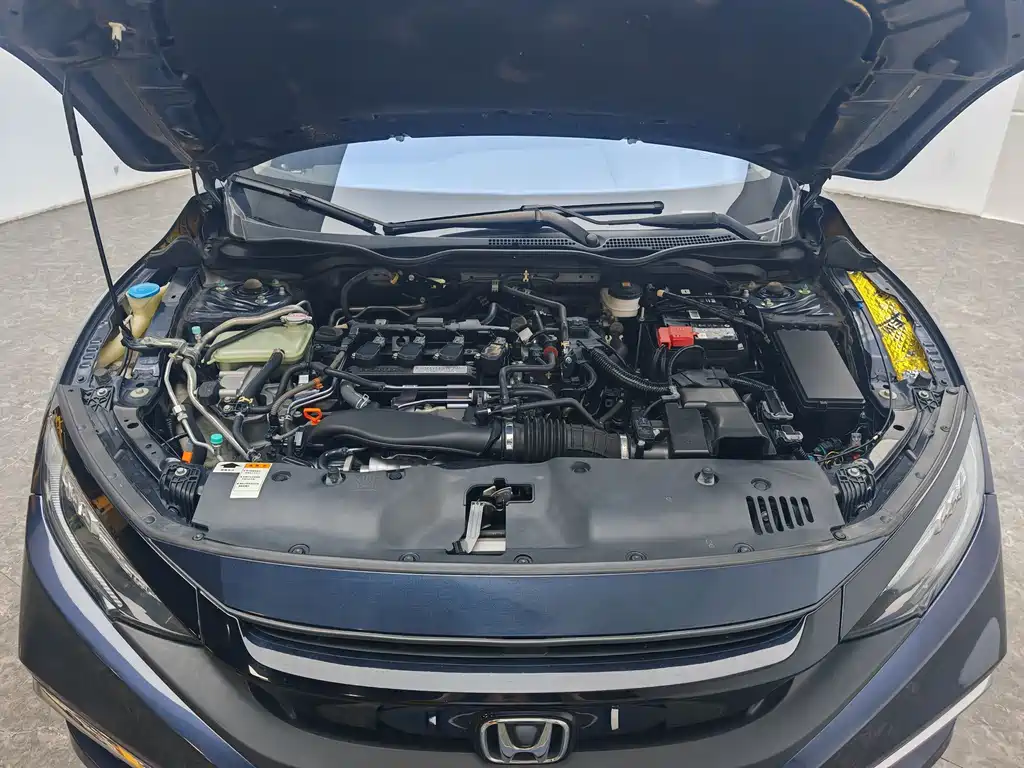 Honda Civic — фото 13