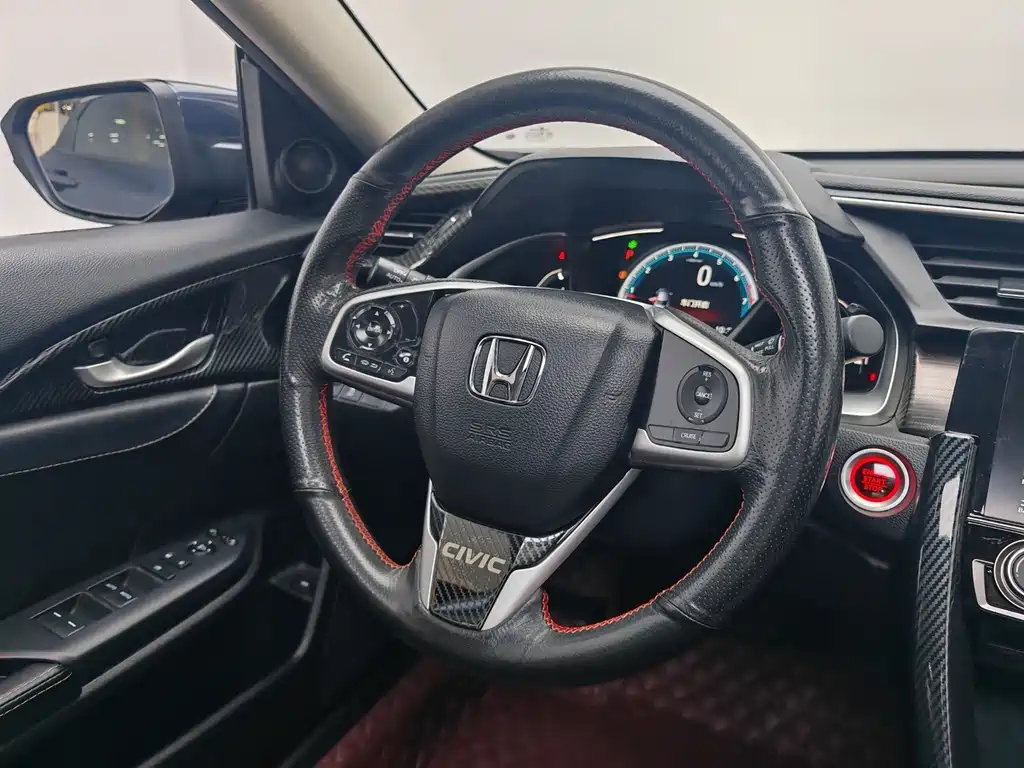 Honda Civic — фото 15