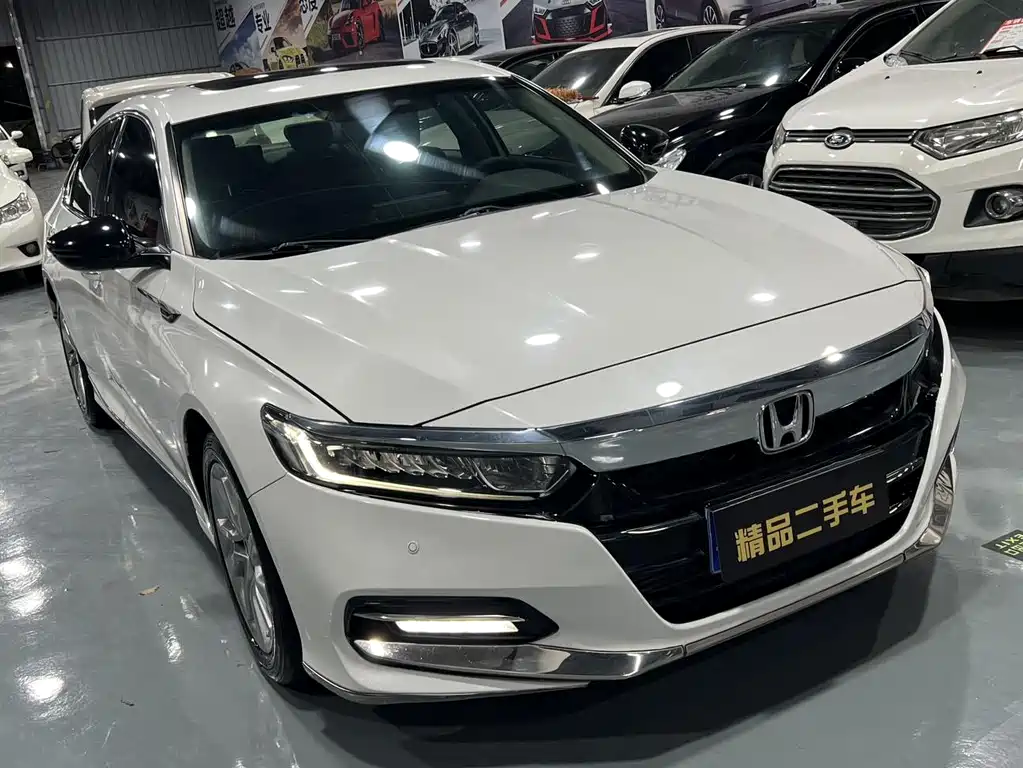 Honda Accord — фото 2