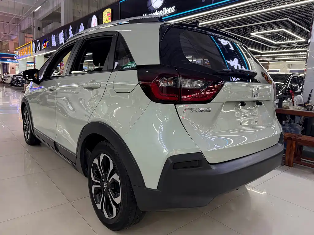 Honda Fit — фото 4