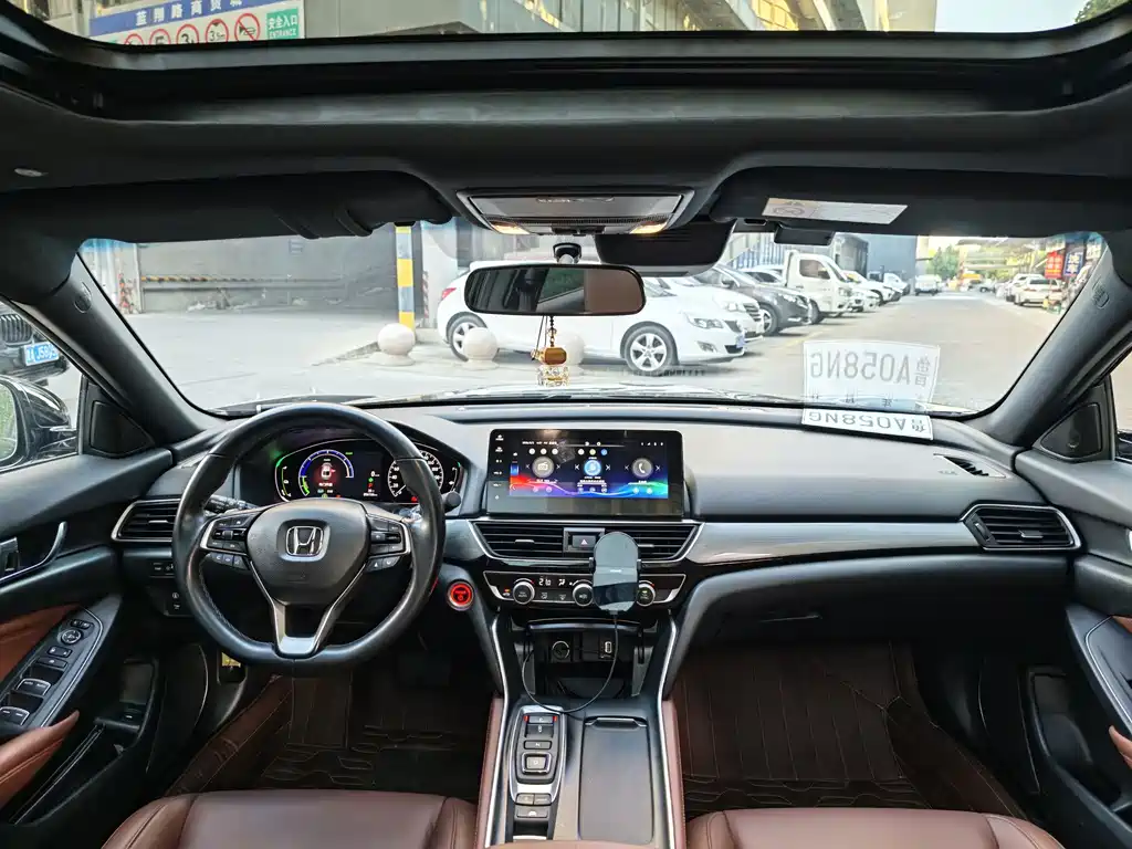 Honda Inspire — фото 9