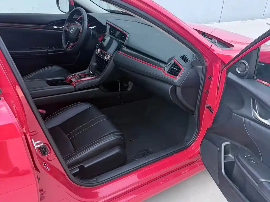 Honda Civic — фото 4