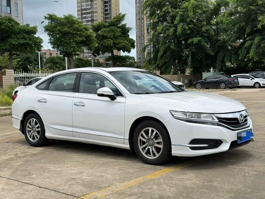 Honda Spirior — фото 3
