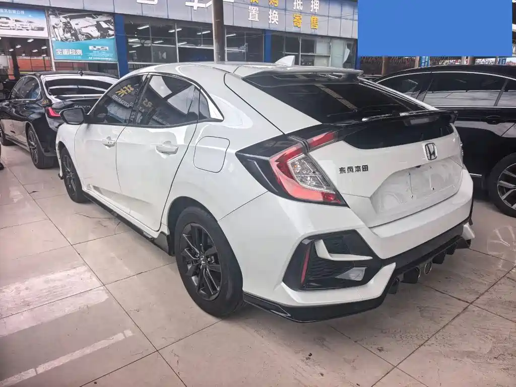 Honda Civic — фото 2