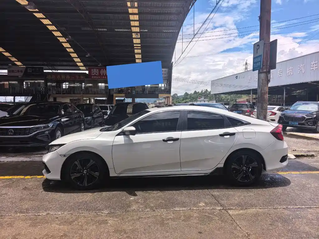 Honda Civic — фото 3