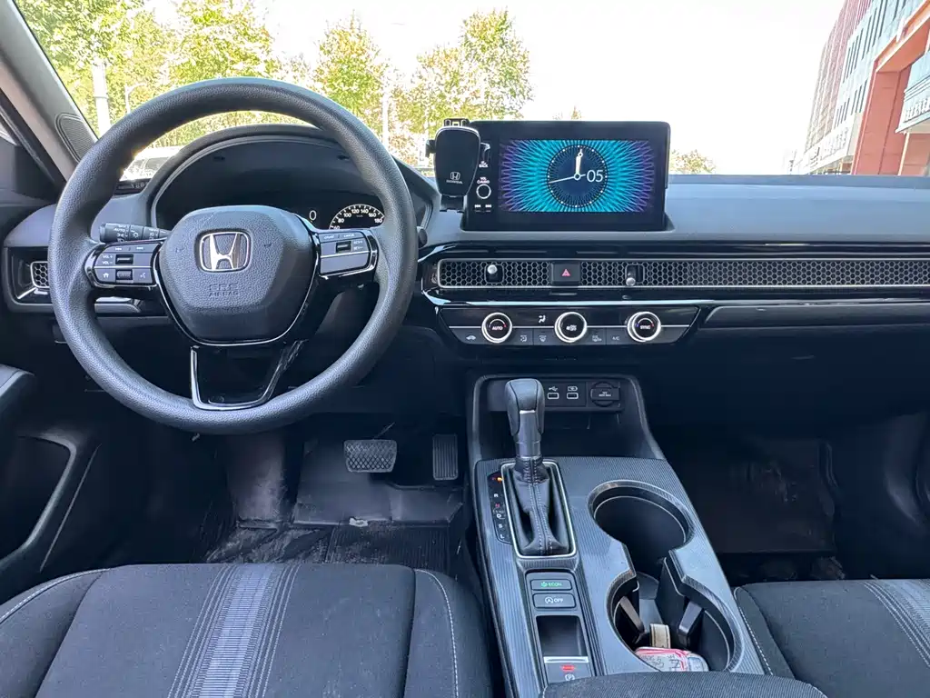 Honda Civic — фото 18