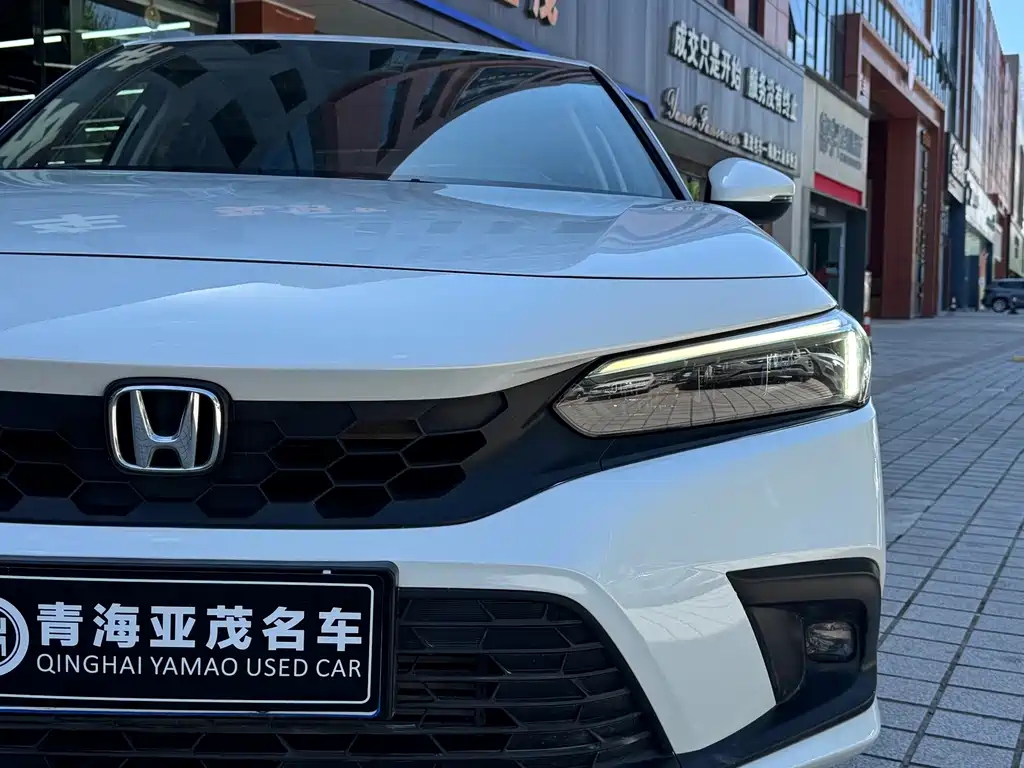 Honda Civic — фото 4