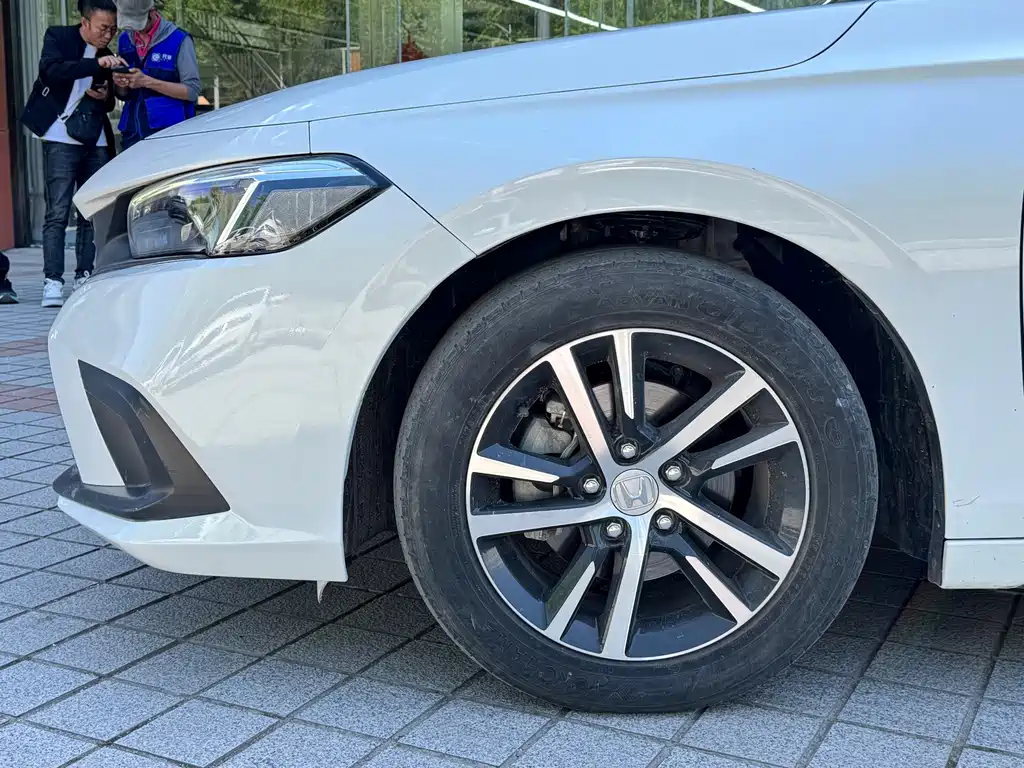 Honda Civic — фото 5