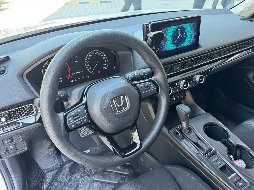 Honda Civic — фото 8