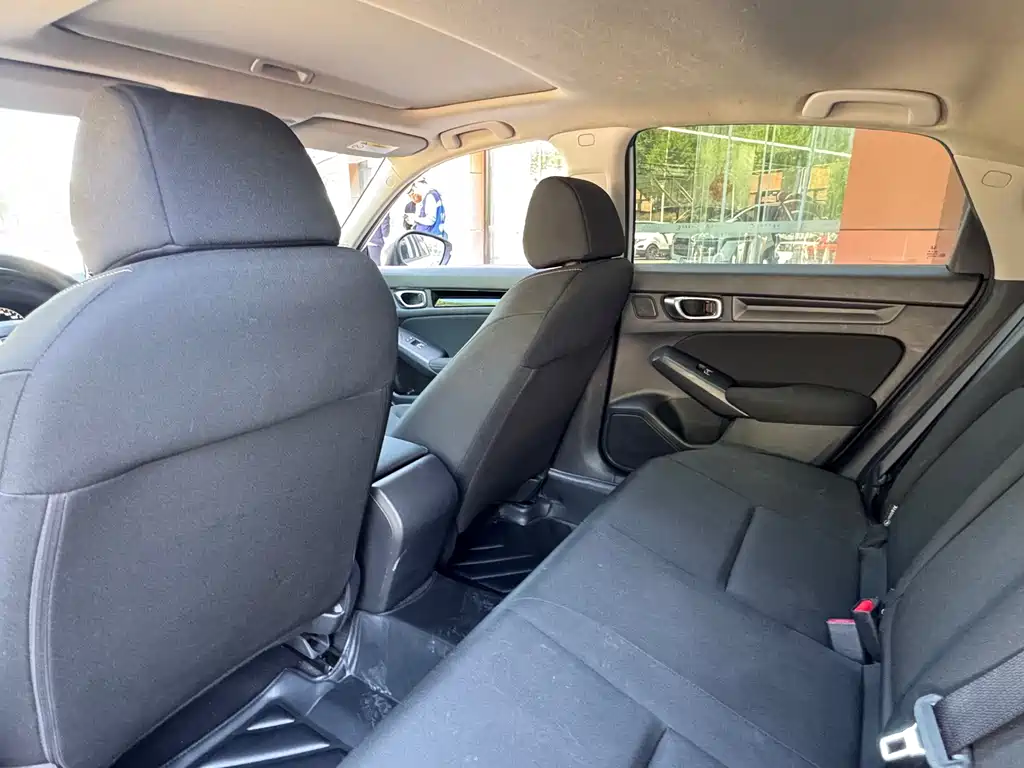 Honda Civic — фото 10