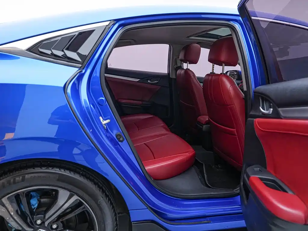 Honda Civic — фото 19