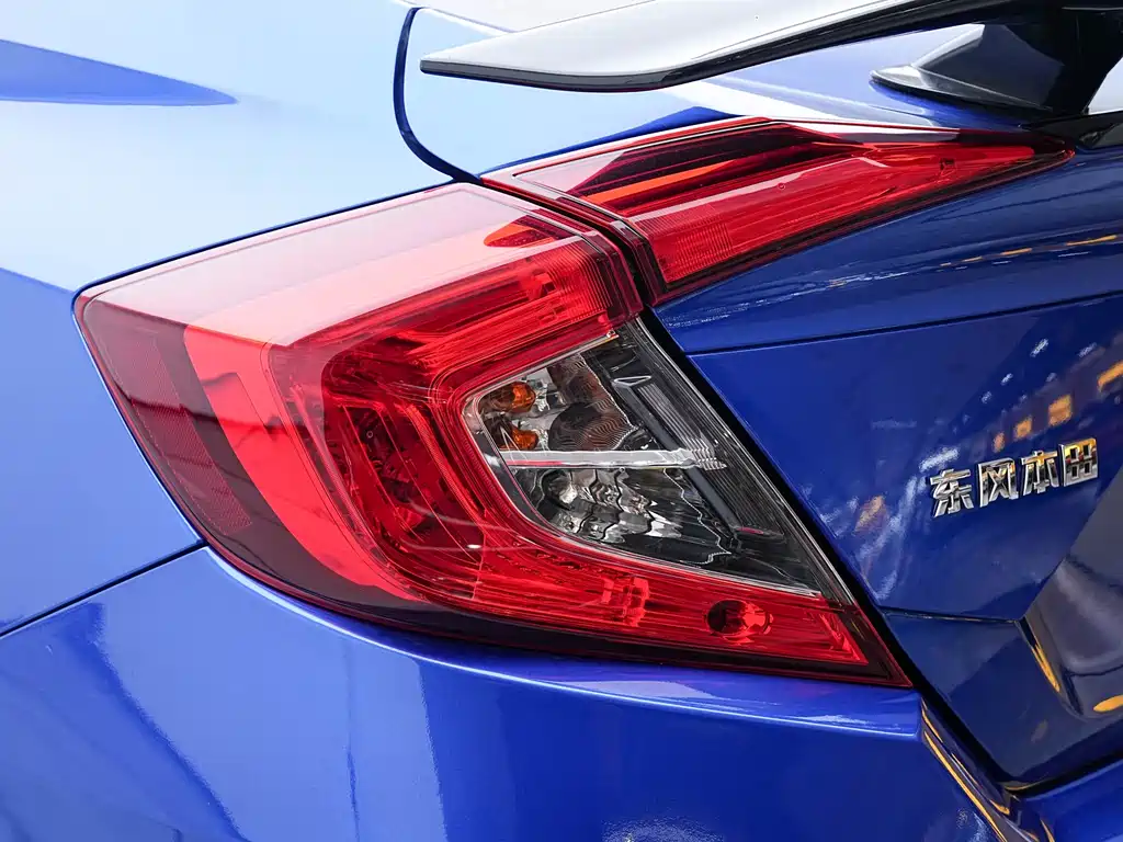 Honda Civic — фото 25