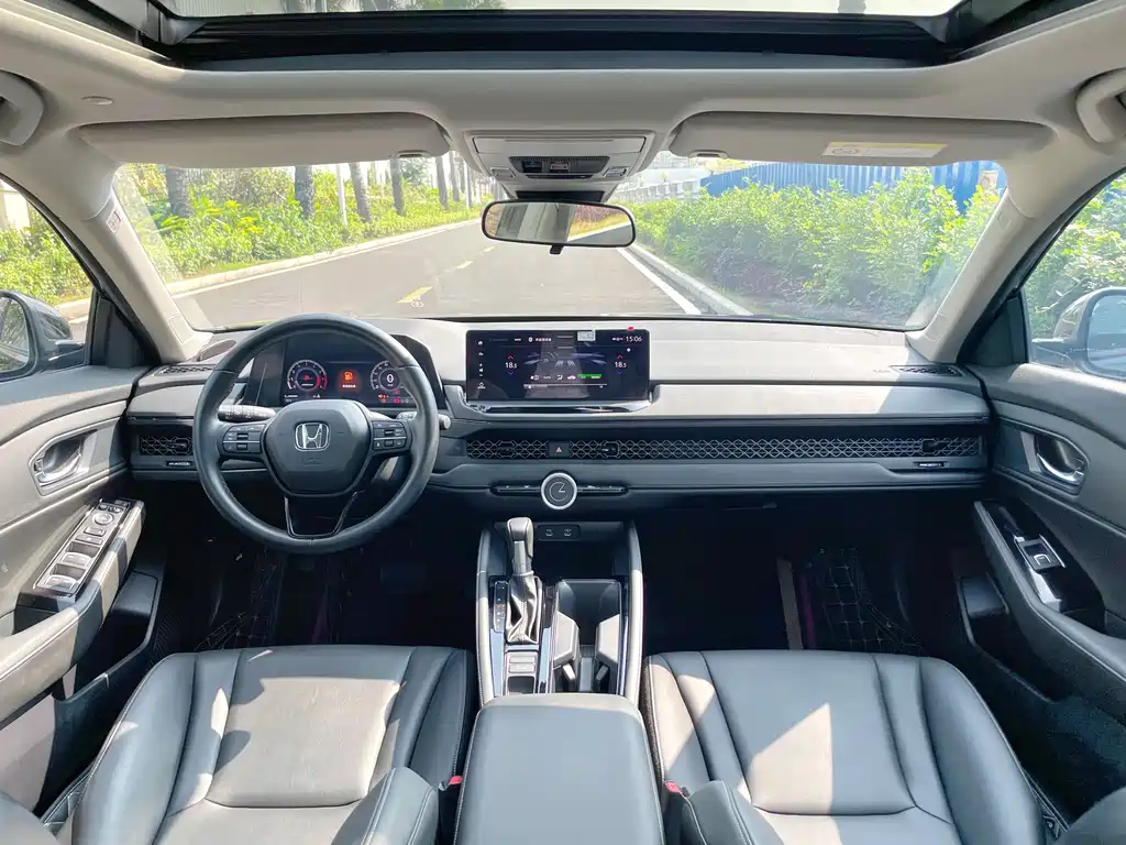 Honda Accord — фото 5