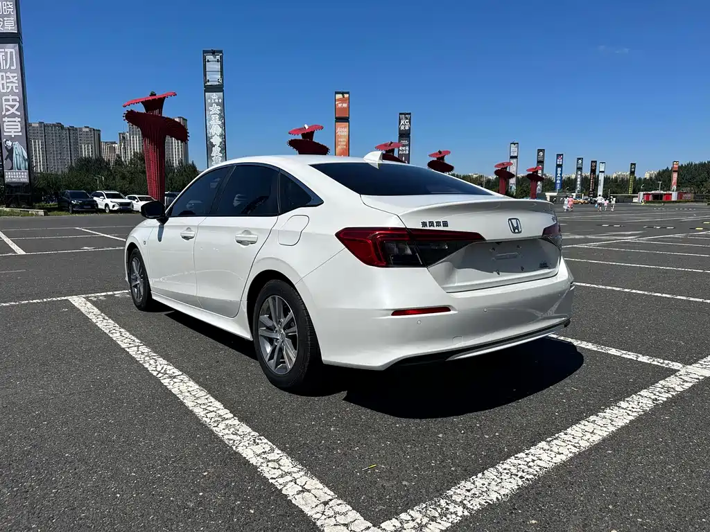 Honda Civic — фото 8