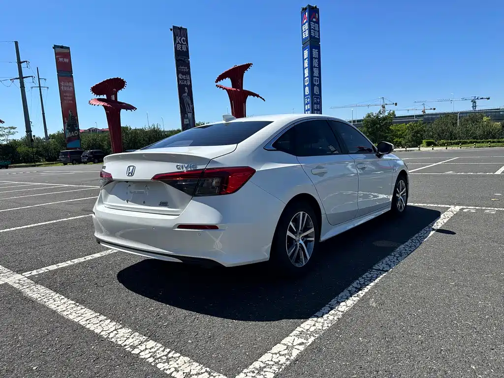 Honda Civic — фото 9