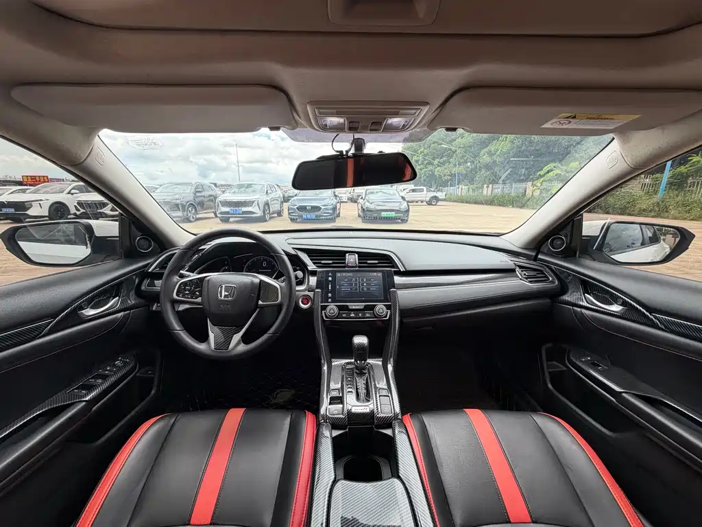 Honda Civic — фото 6