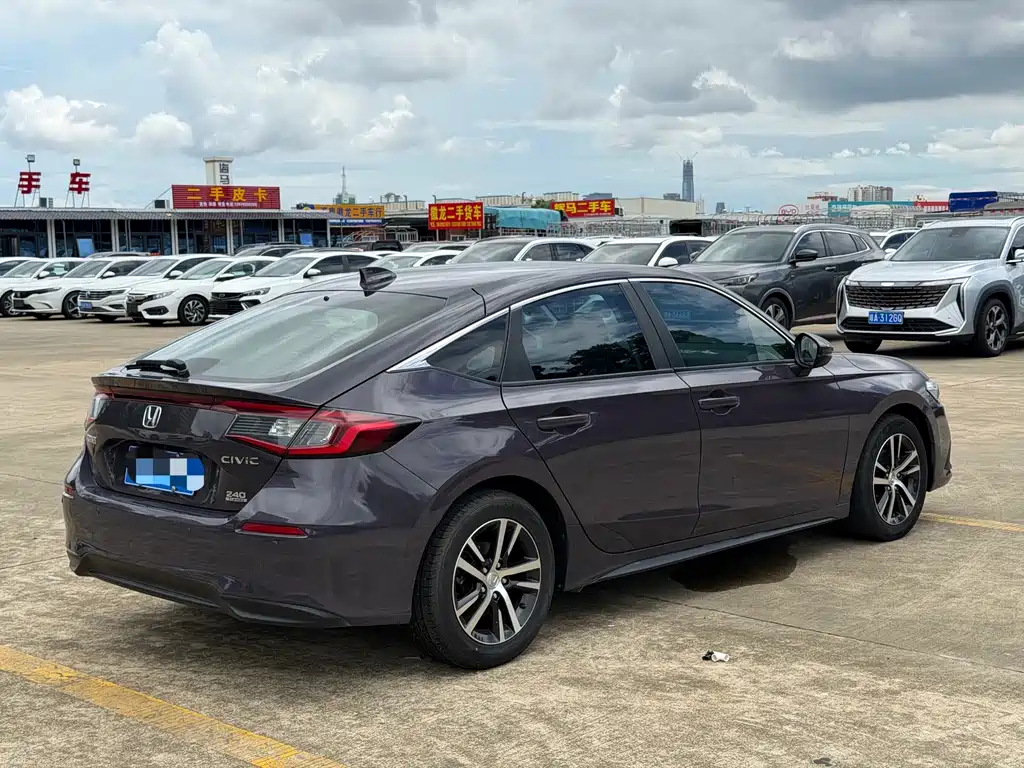 Honda Civic — фото 7