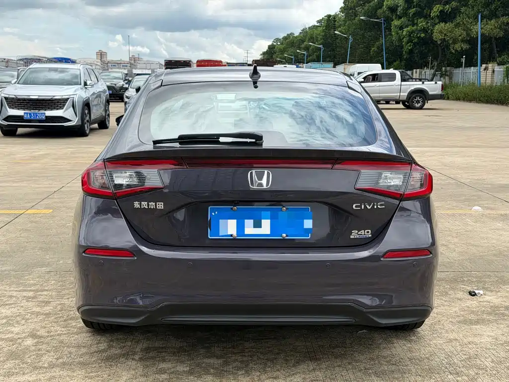 Honda Civic — фото 8