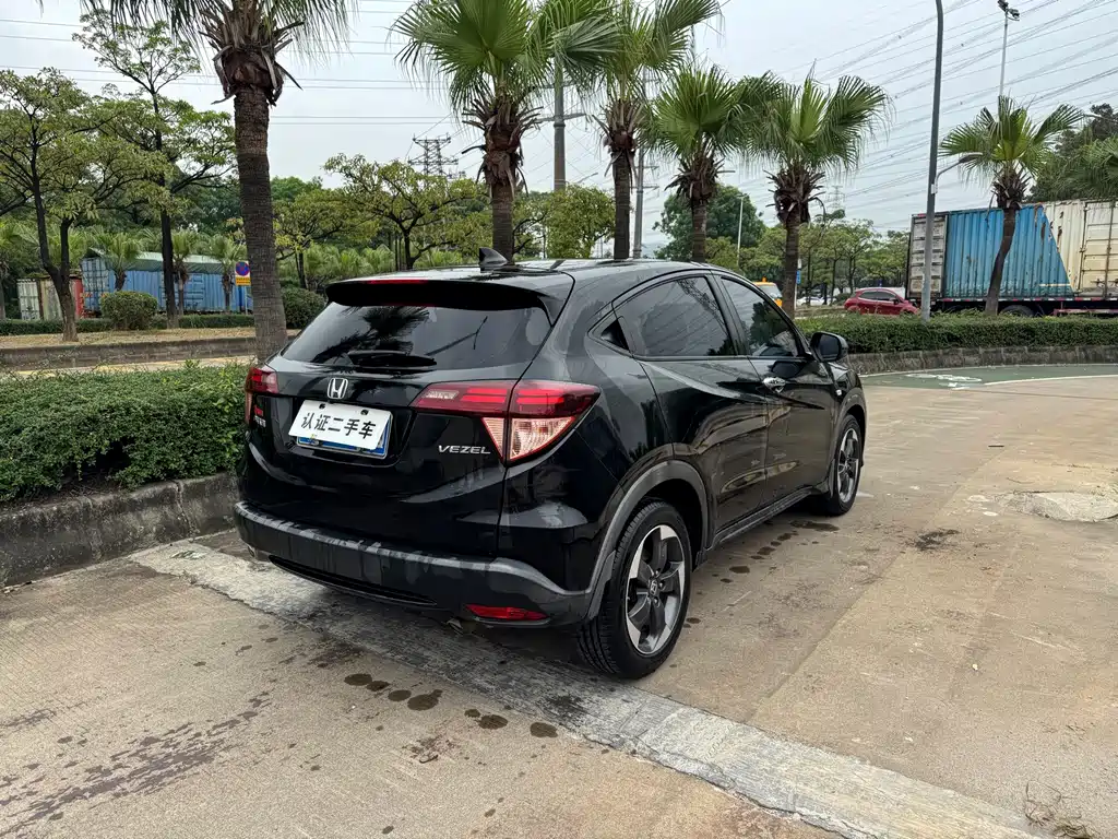 Honda Vezel — фото 4