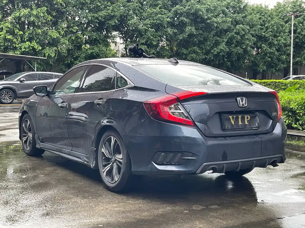 Honda Civic — фото 6