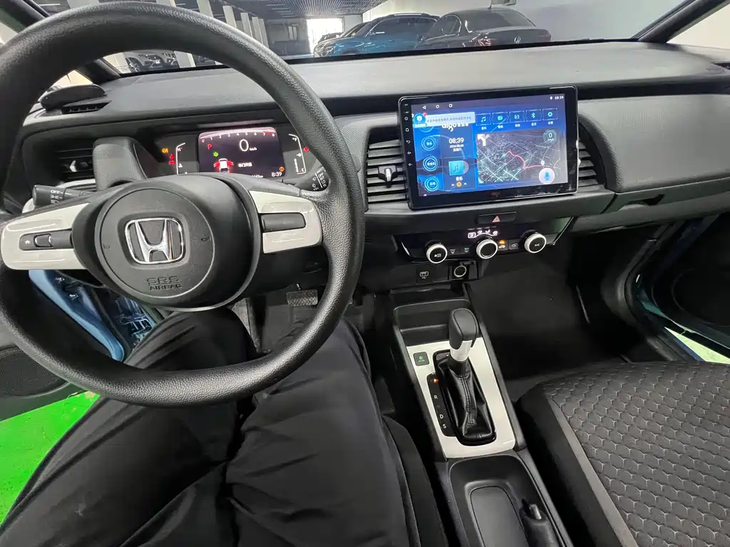 Honda Fit — фото 15