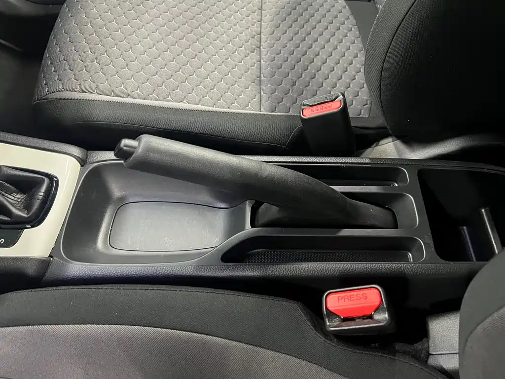 Honda Fit — фото 17