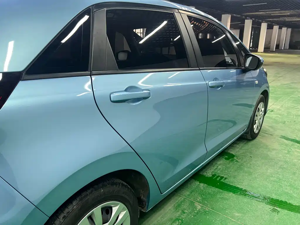 Honda Fit — фото 27