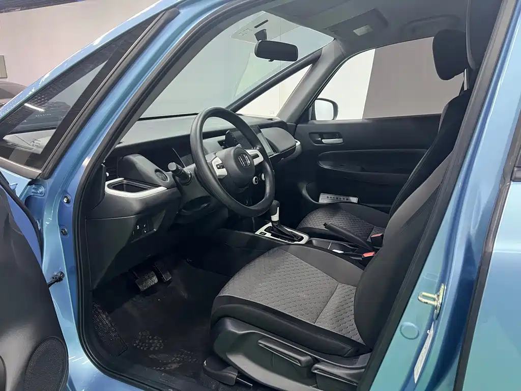 Honda Fit — фото 7