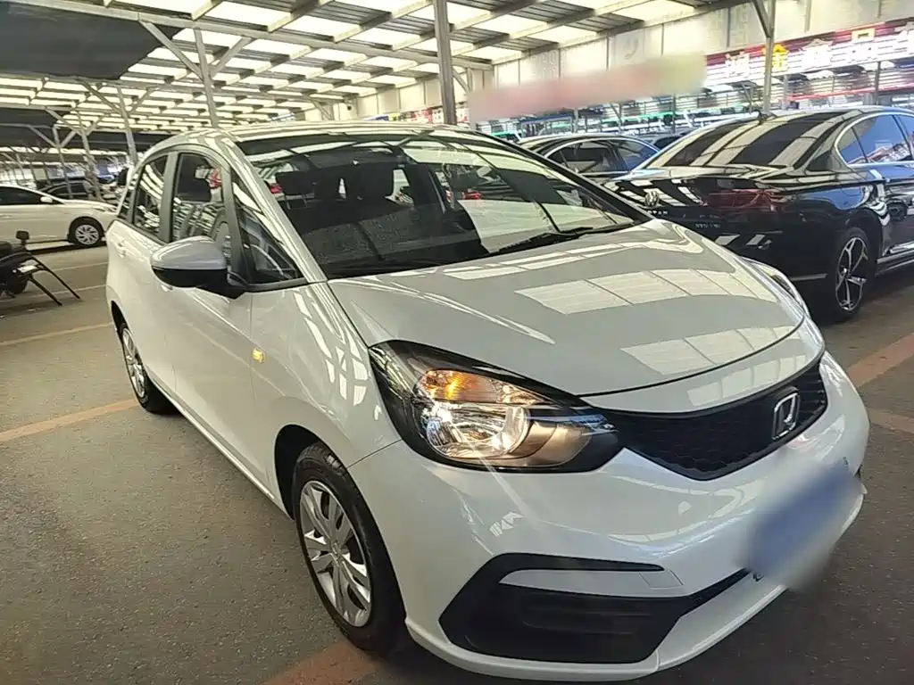 Honda Fit — фото 4