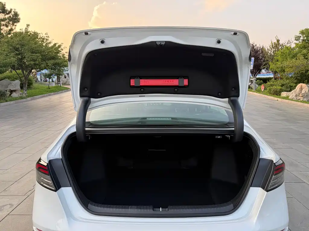 Honda Accord — фото 15