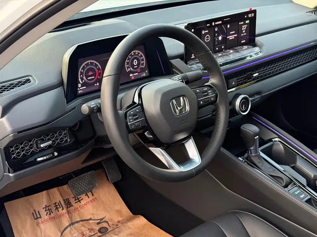 Honda Accord — фото 6