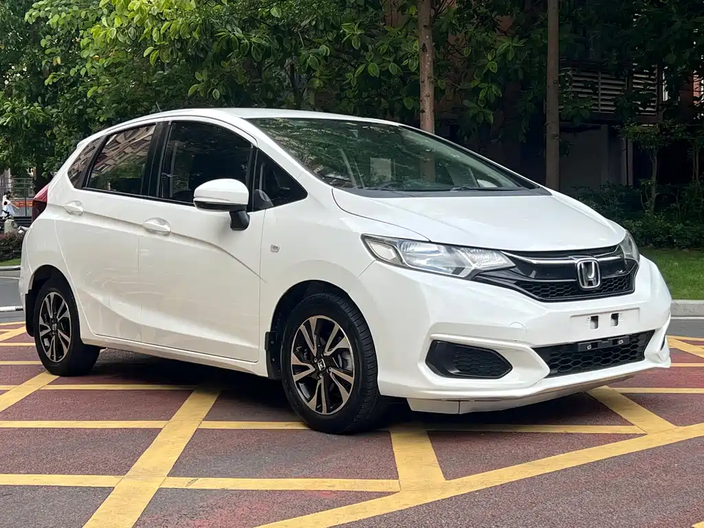Honda Fit — фото 3