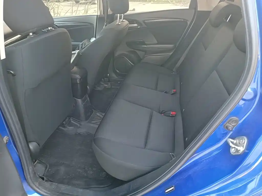 Honda Fit — фото 17
