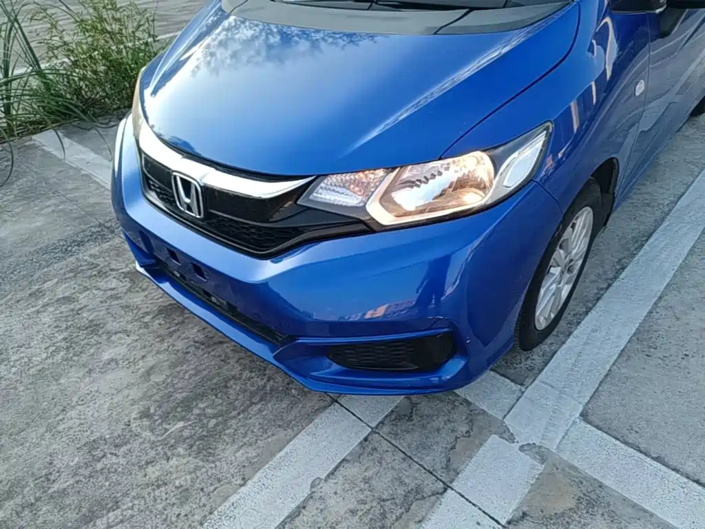 Honda Fit — фото 24