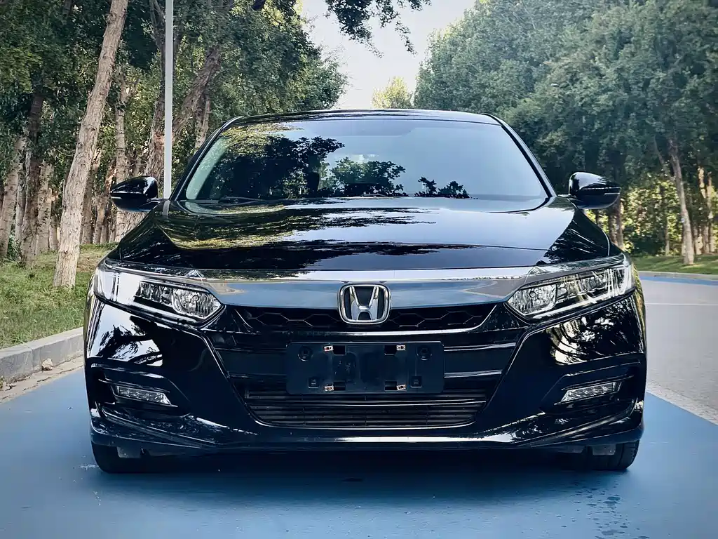 Honda Accord — фото 2