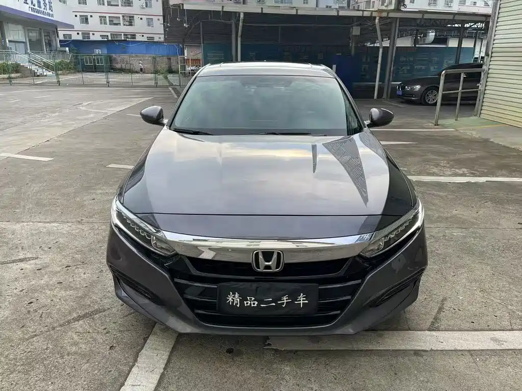 Honda Accord — фото 3