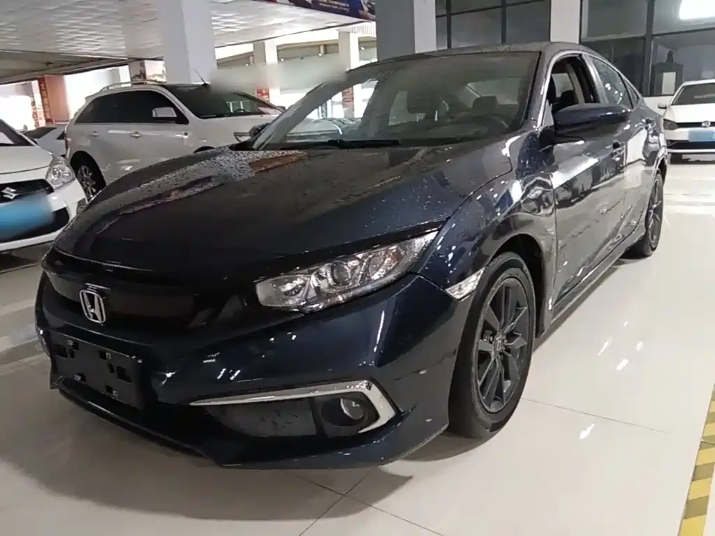 Honda Civic — фото 2