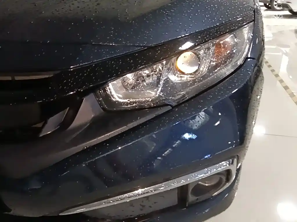 Honda Civic — фото 24