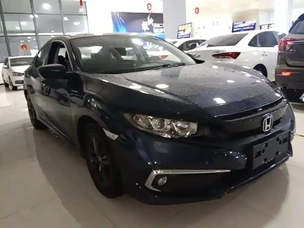 Honda Civic — фото 4