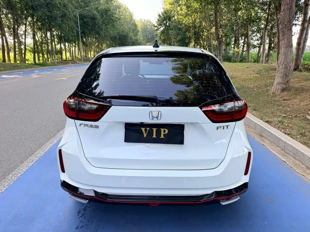 Honda Fit — фото 6