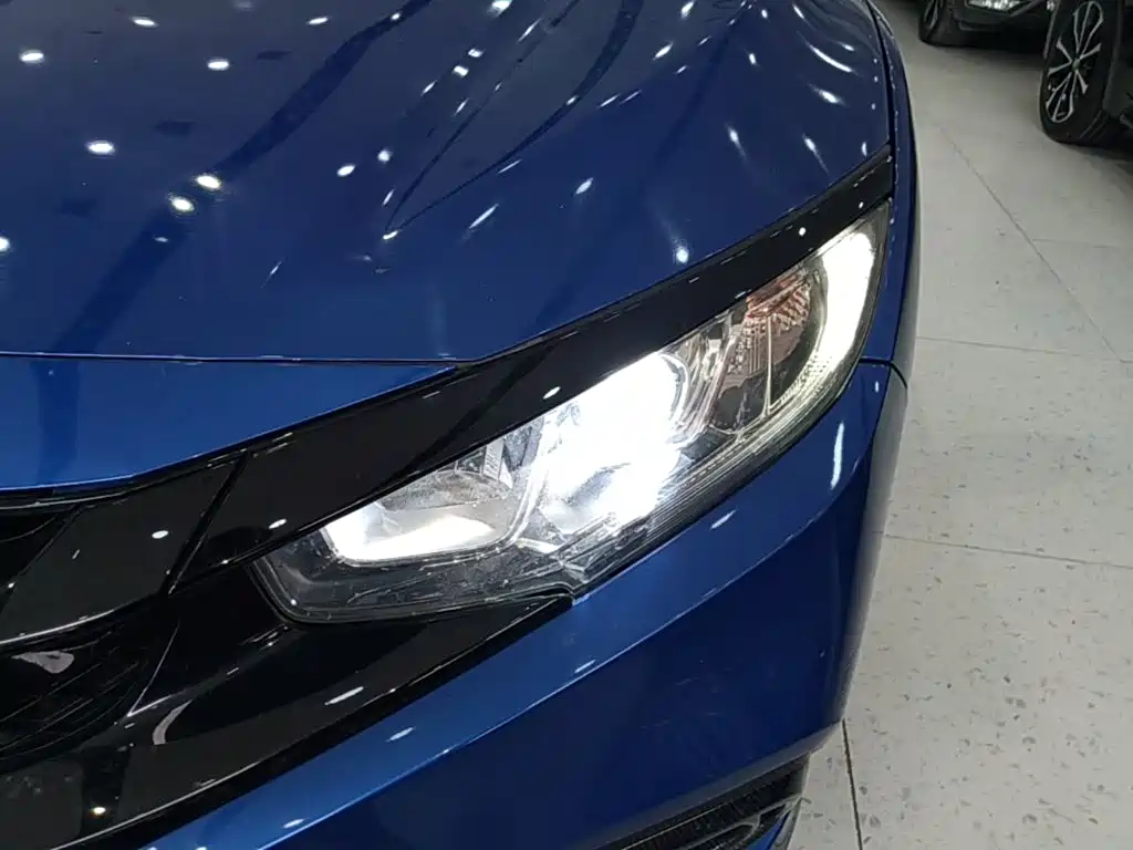 Honda Civic — фото 24