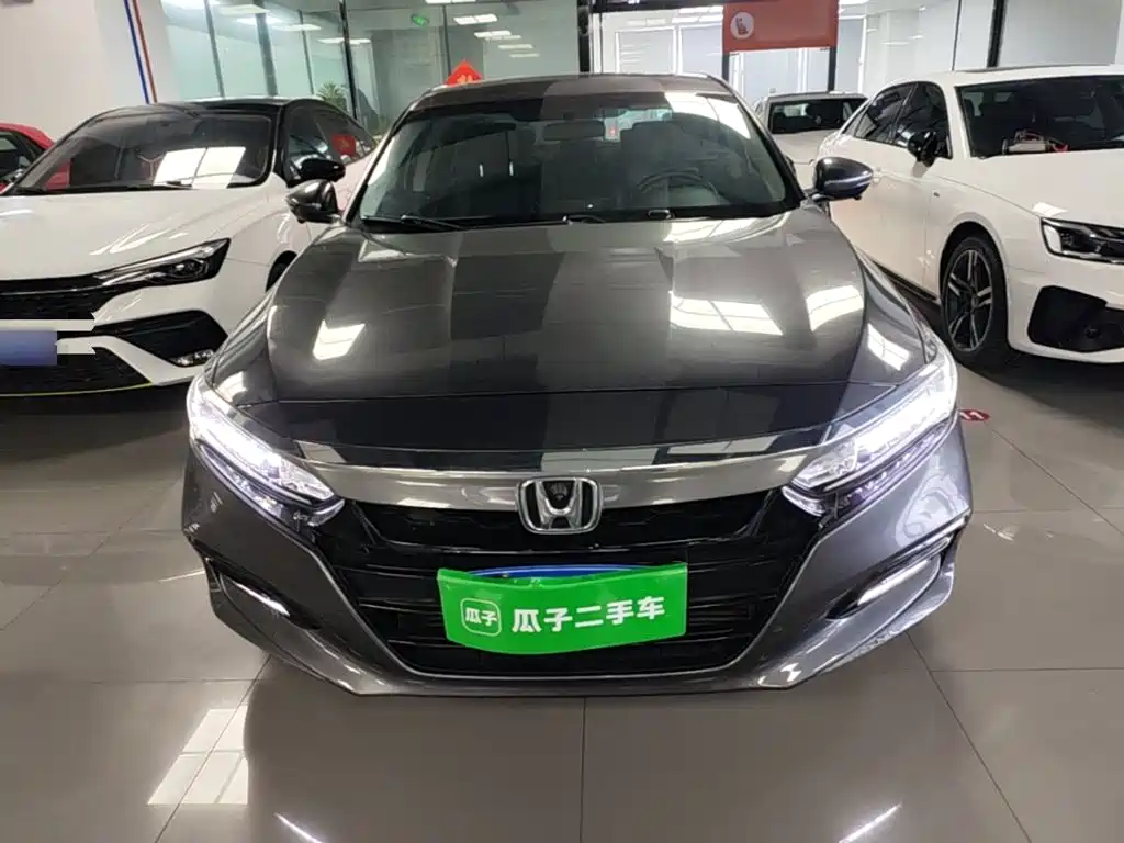 Honda Accord — фото 3
