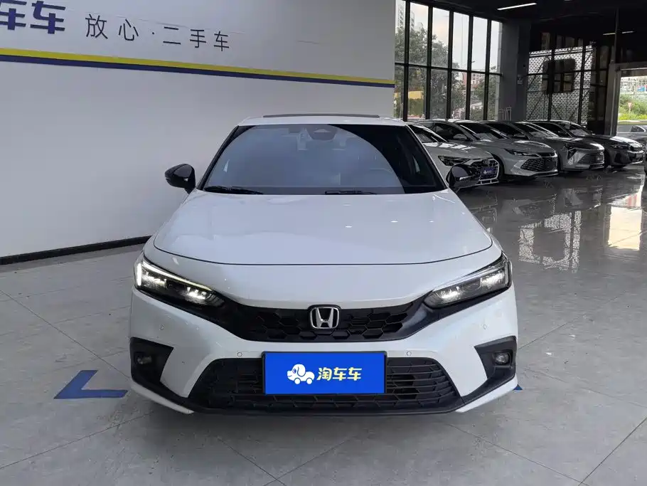 Honda Civic — фото 2