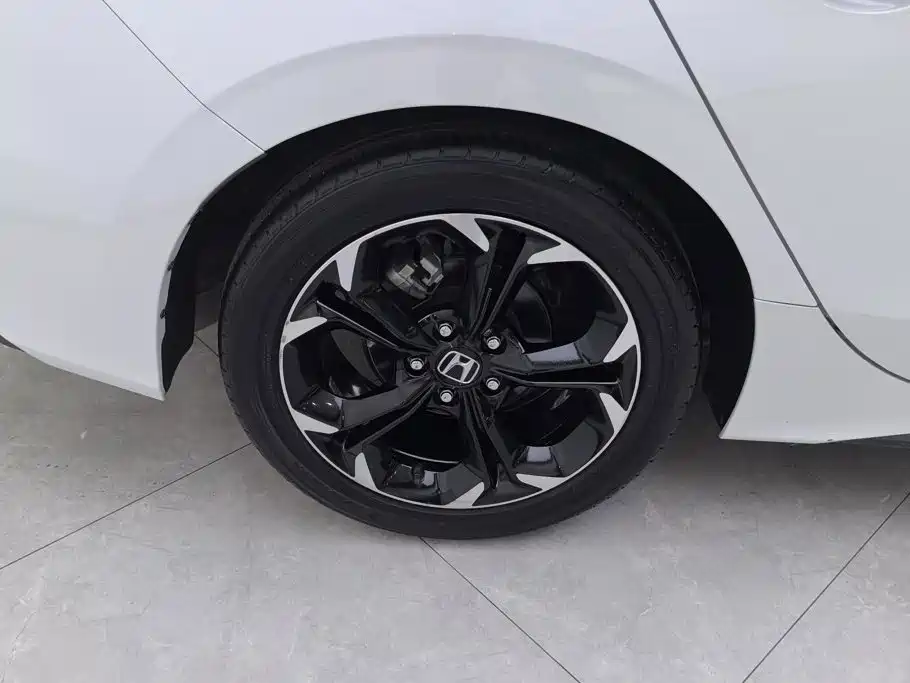 Honda Civic — фото 6