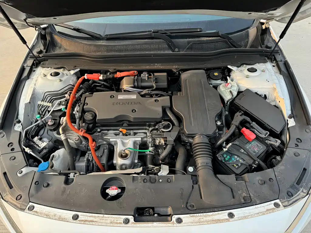 Honda Accord — фото 10
