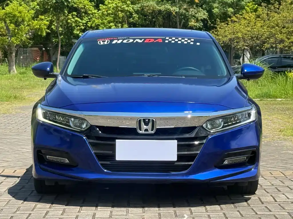 Honda Accord — фото 2